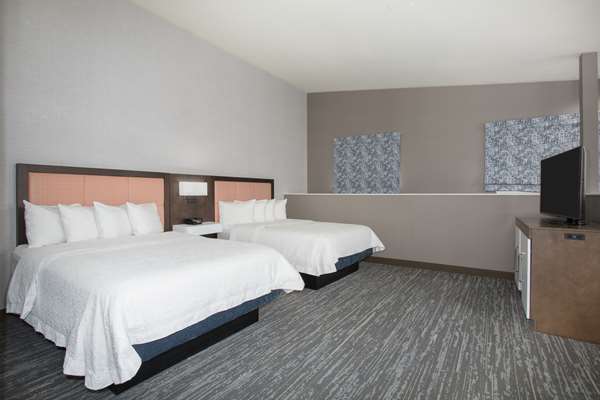  - Hampton Inn & Suites Downtown Denver