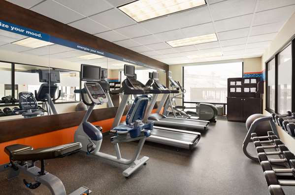 Fitness/ Exercise Room - Hampton Inn Golden