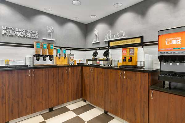 Amenities - Hampton Inn Golden