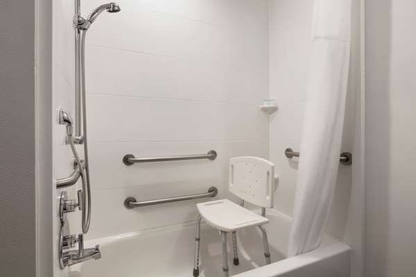  - Hampton Inn Golden