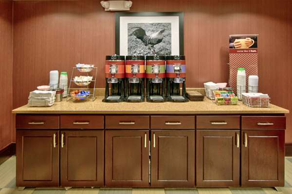Restaurant - Hampton Inn & Suites Littleton