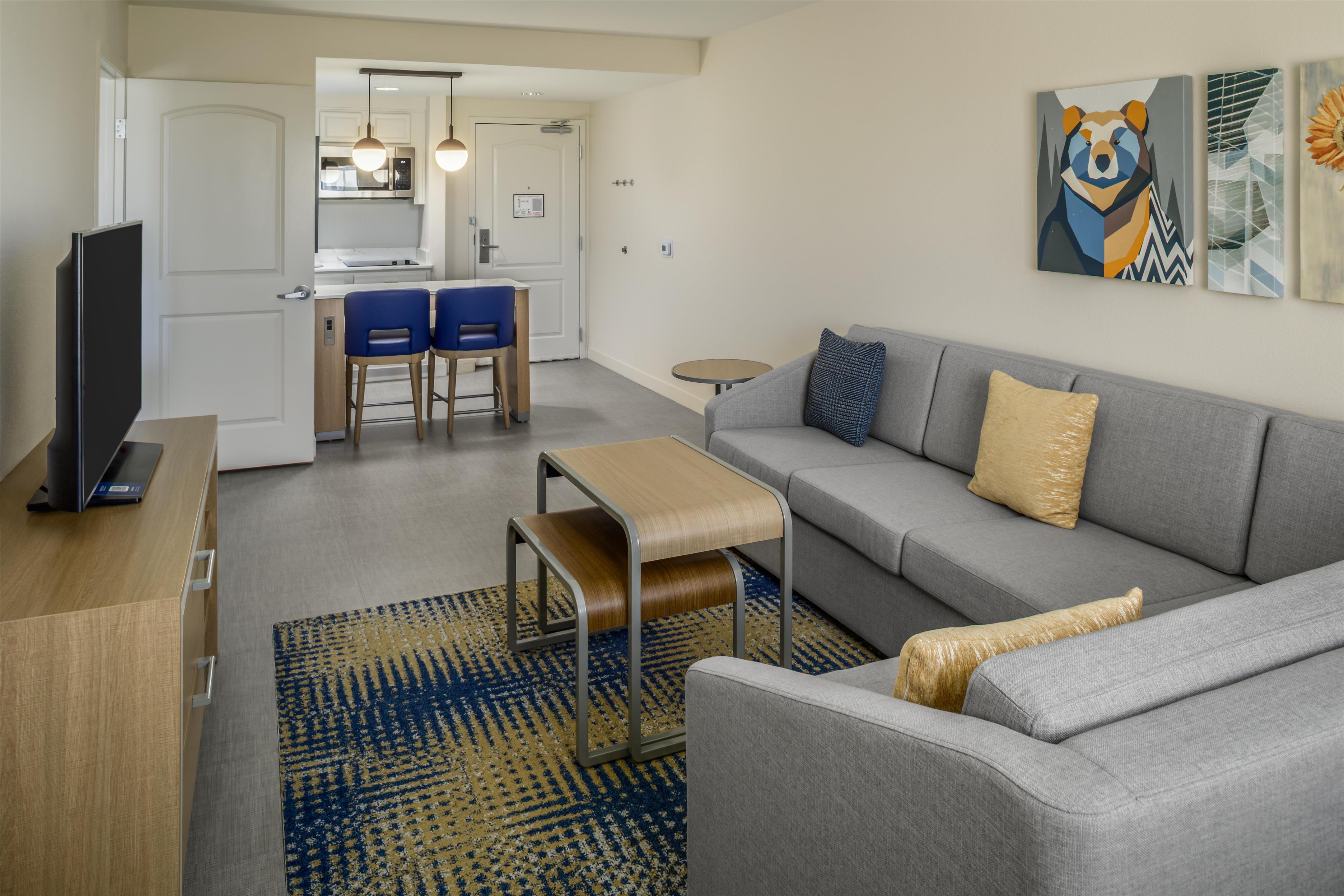 Guest room