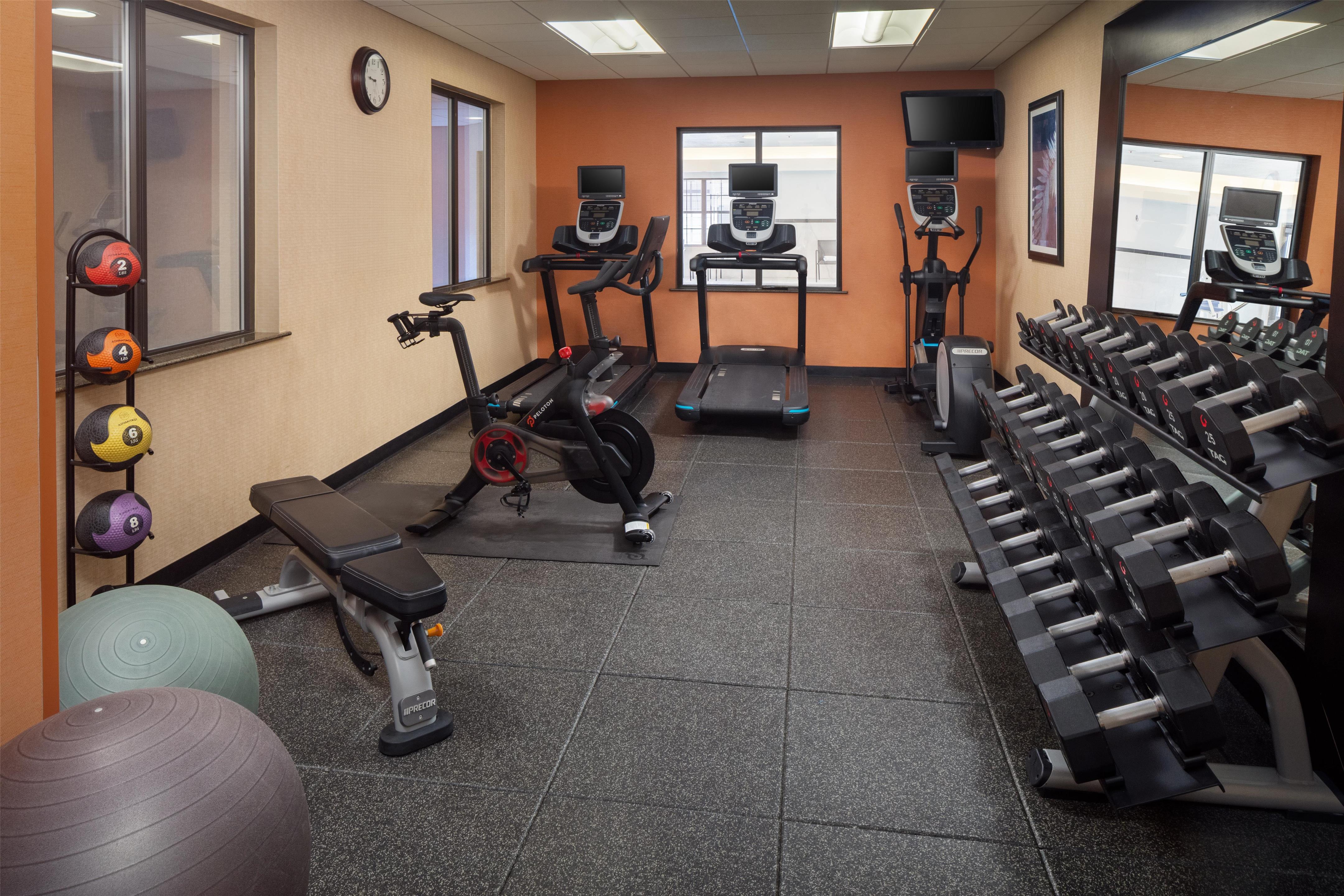 Health club fitness center gym | Homewood Suites by Hilton Denver Int'l Airport