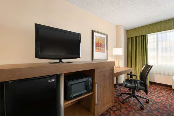  - Hampton Inn Federal Center Lakewood