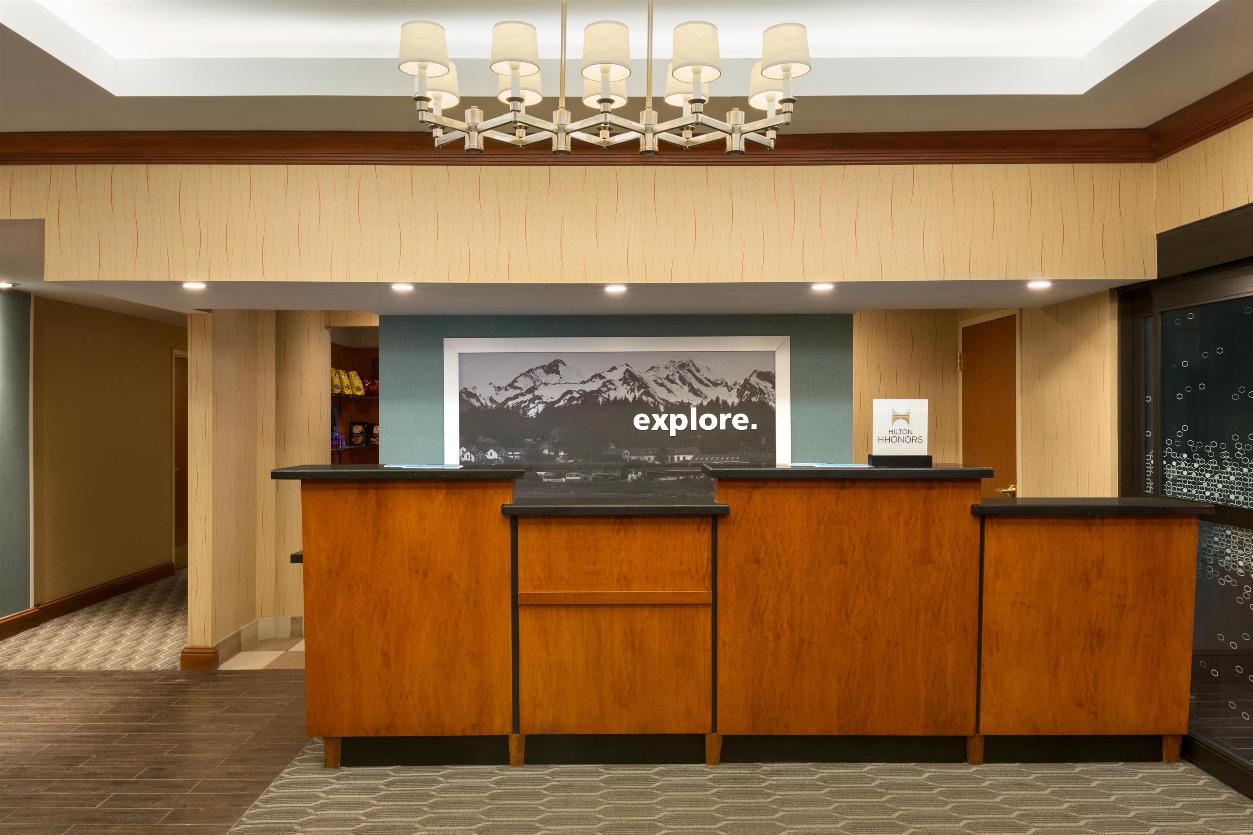 Reception | Hampton Inn Denver West Federal Center