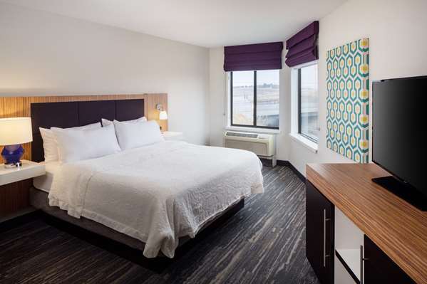  - Hampton Inn & Suites Parker