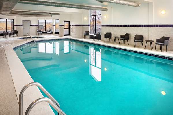 Pool - Hampton Inn & Suites Parker