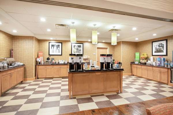 Amenities - Hampton Inn & Suites Lone Tree - I-25, Exit 193