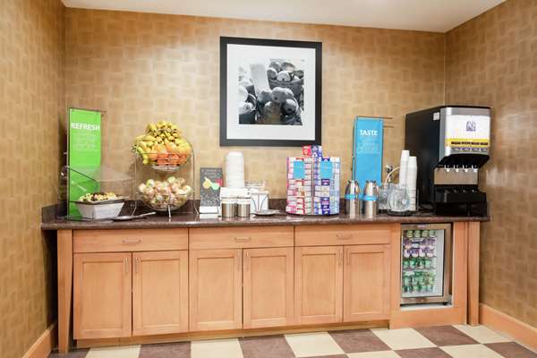 Amenities - Hampton Inn & Suites Lone Tree - I-25, Exit 193