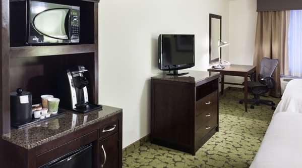  - Hilton Garden Inn Highlands Ranch