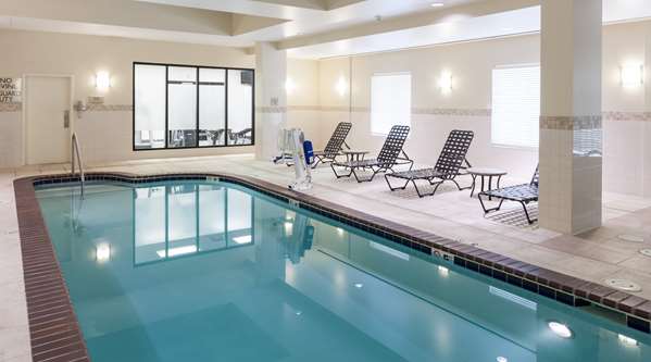 Pool - Hilton Garden Inn Highlands Ranch
