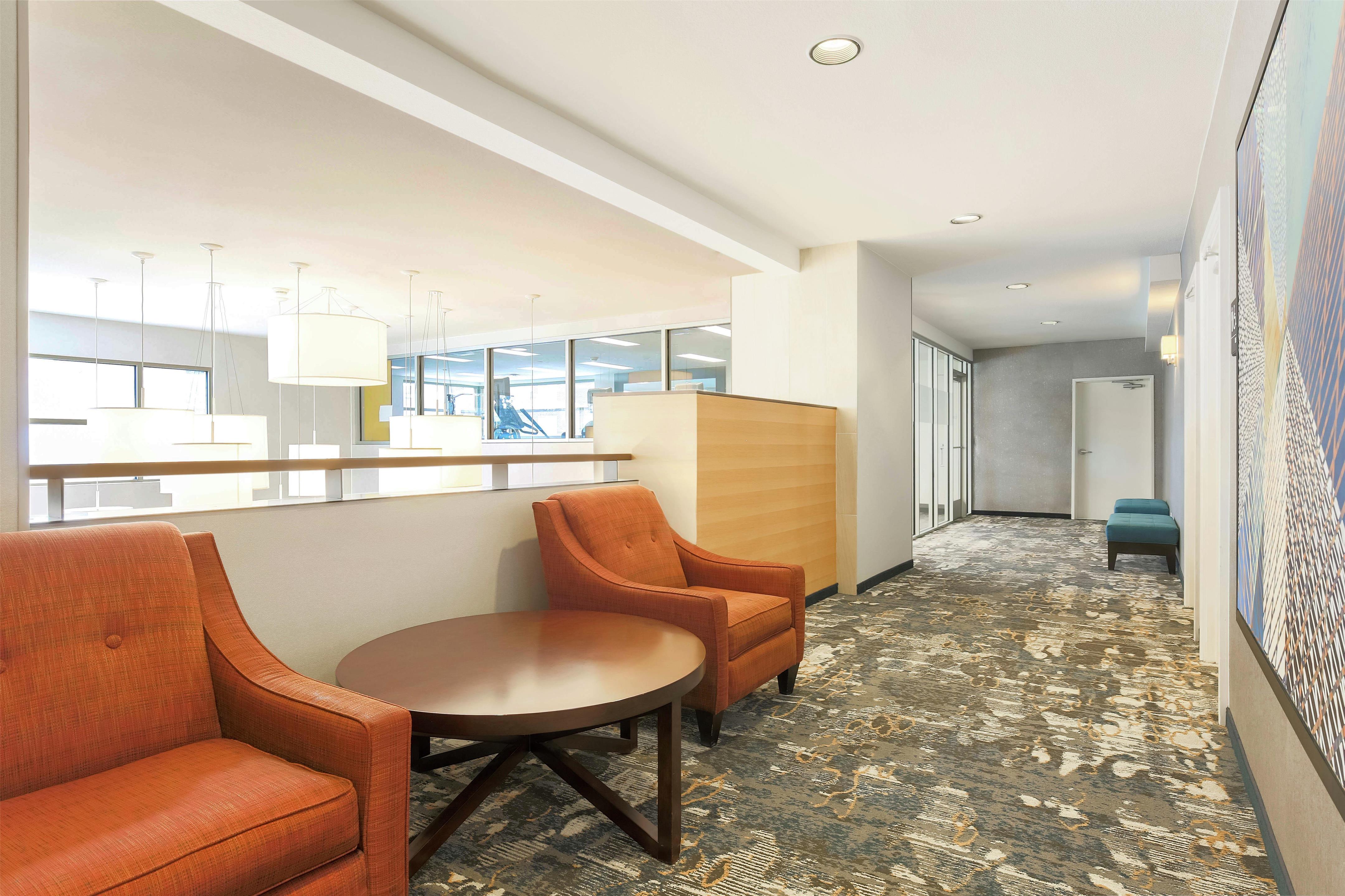 Lobby | Hampton Inn & Suites Denver Tech Center