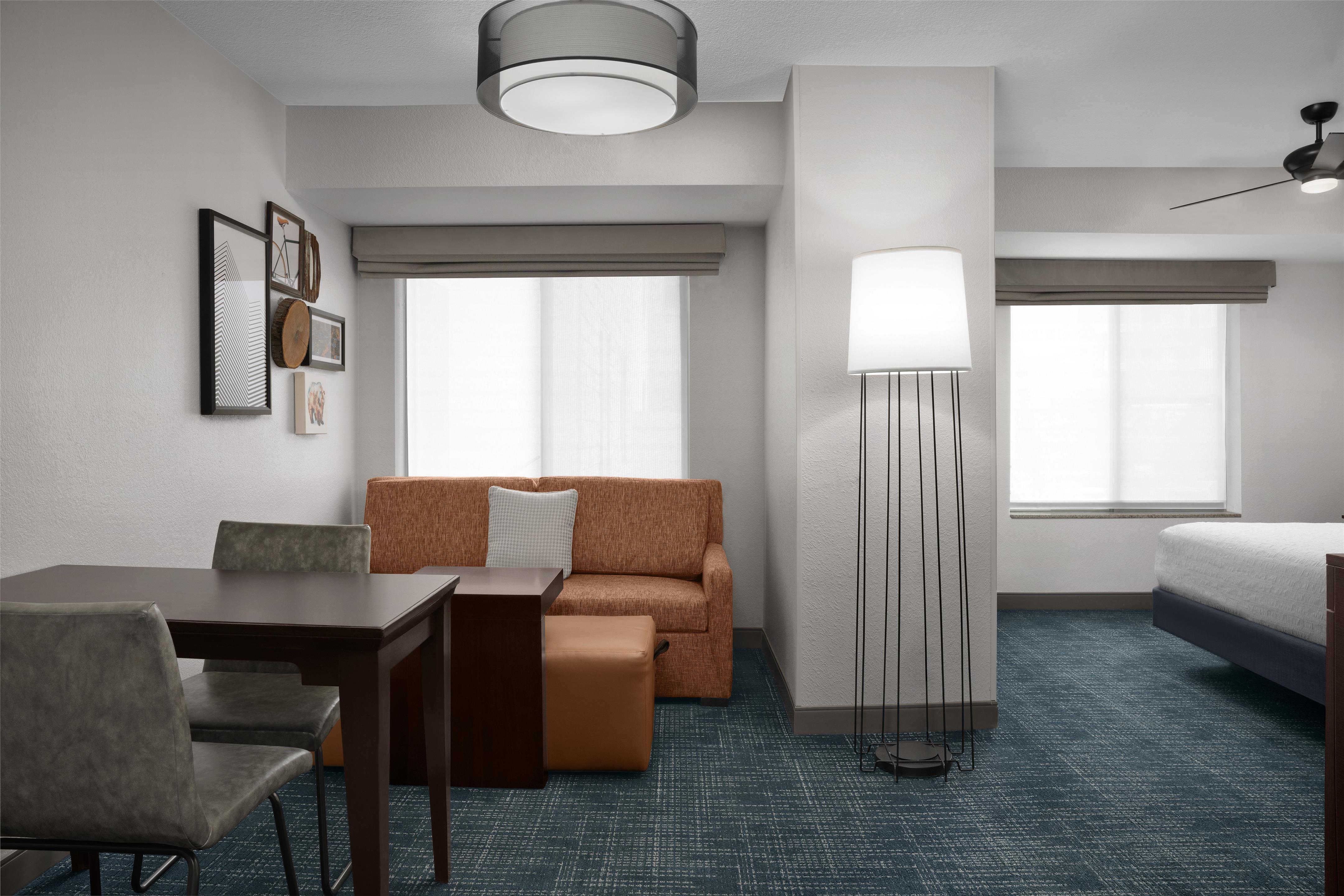 Guest room