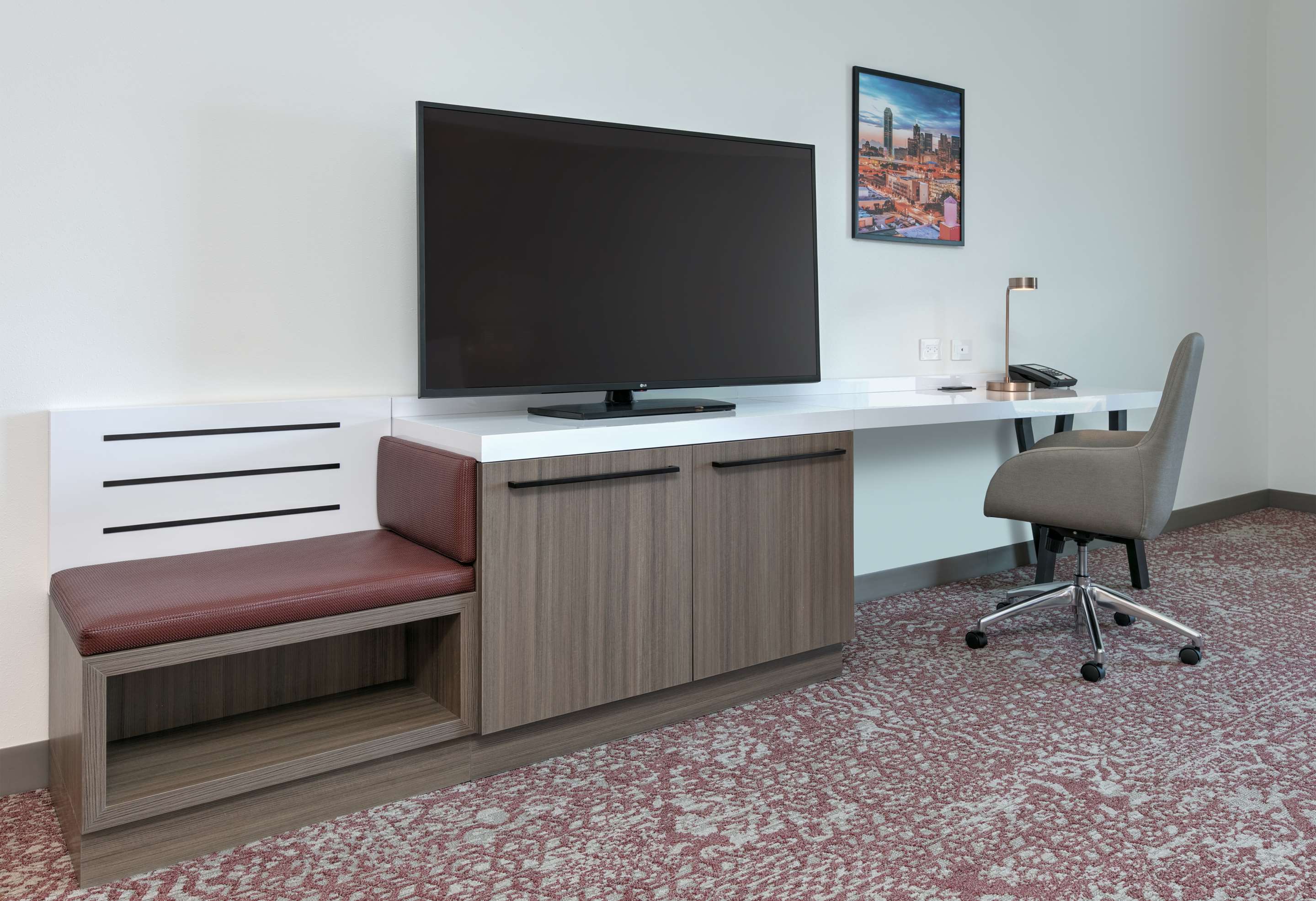 Guest room