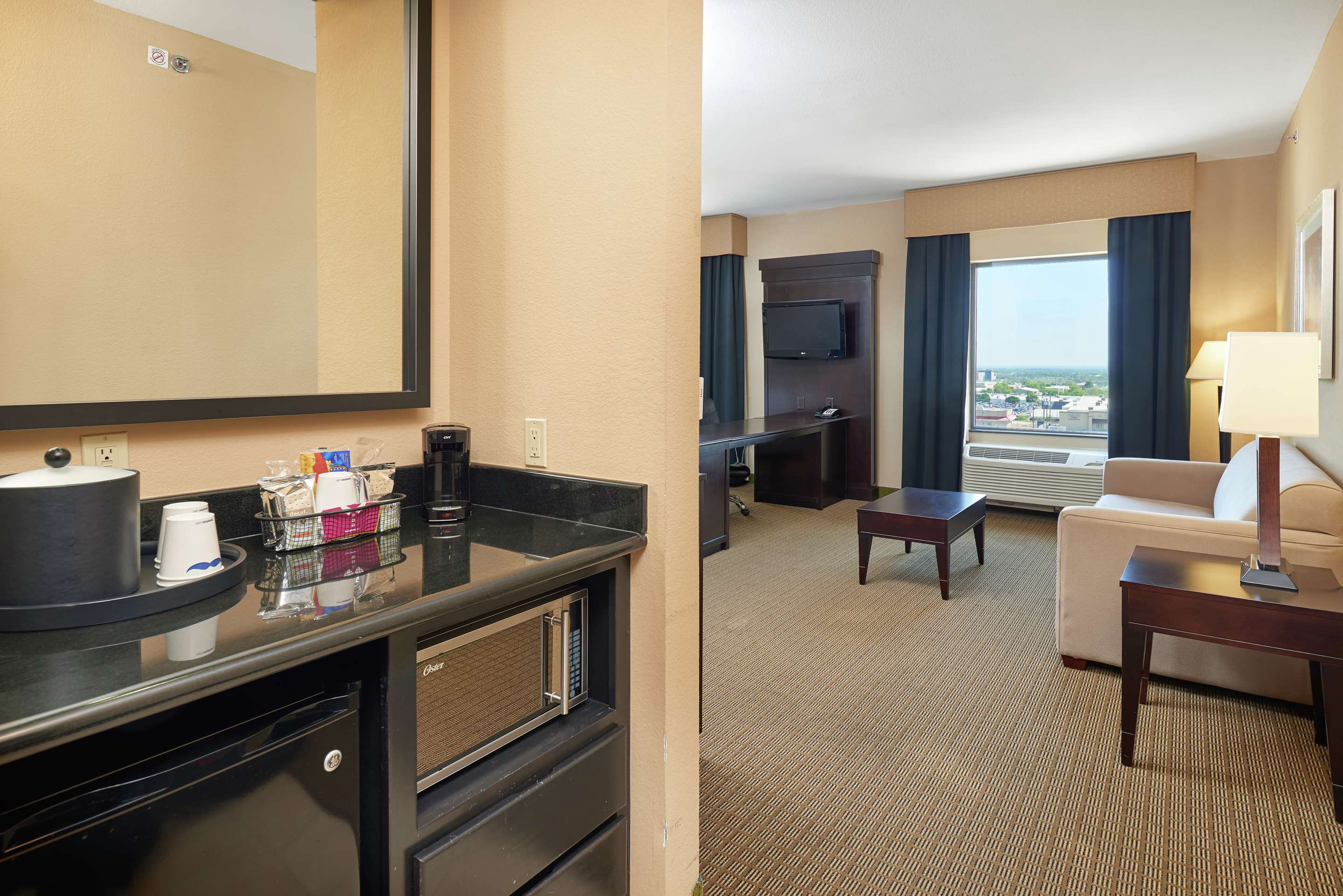 Guest room