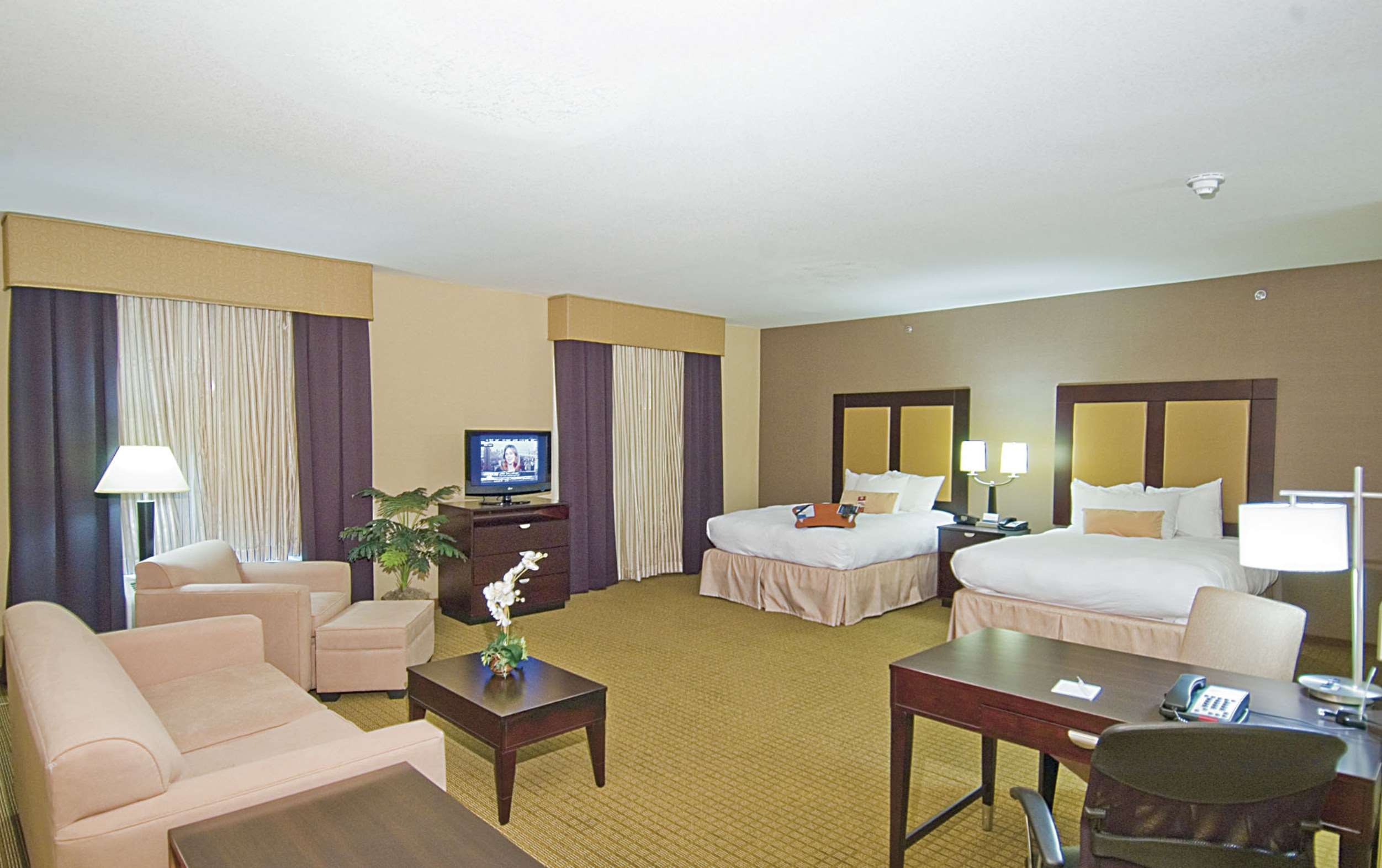 Guest room