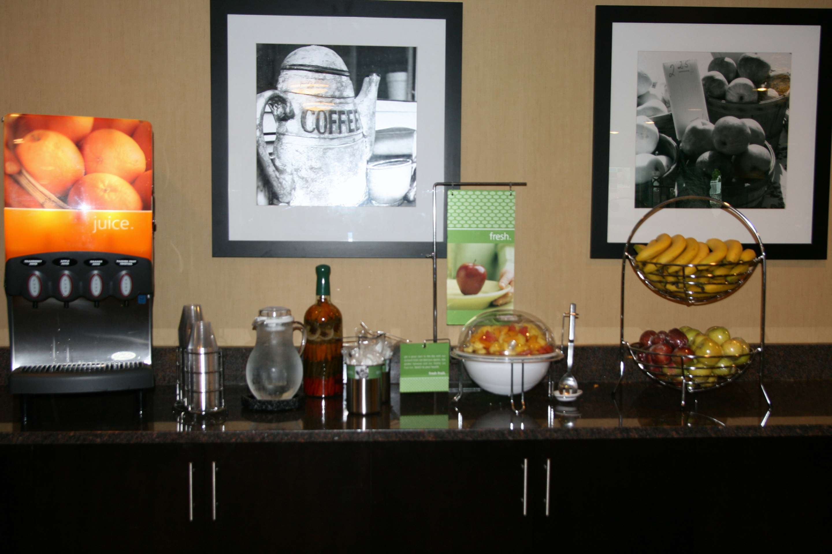 Restaurant | Hampton Inn Dalton