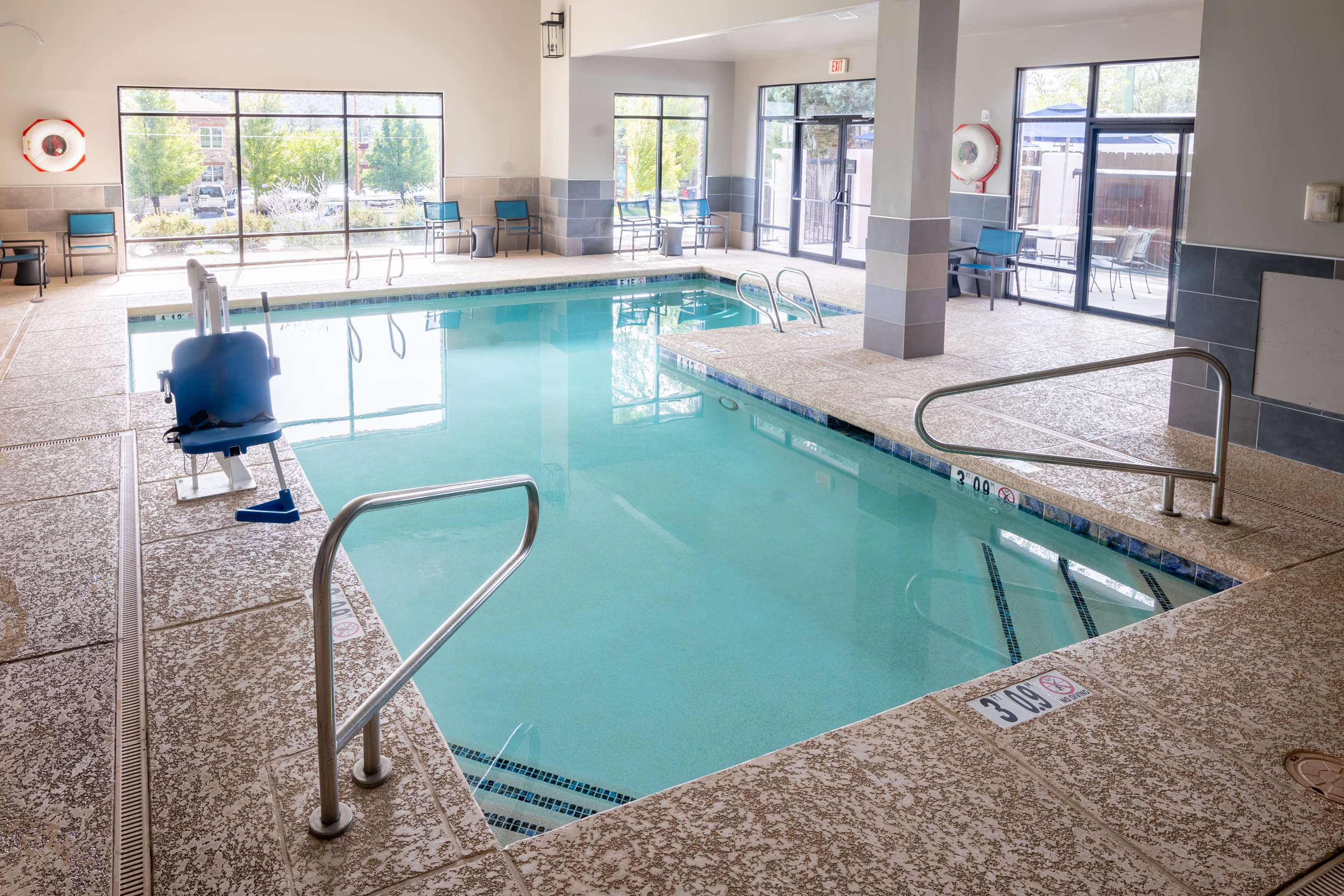 Pool | Hampton Inn Durango