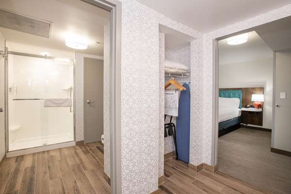  - Hampton Inn Dry Ridge