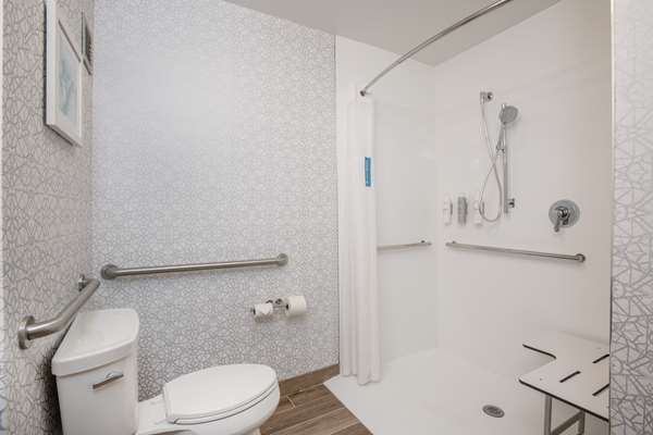  - Hampton Inn Dry Ridge