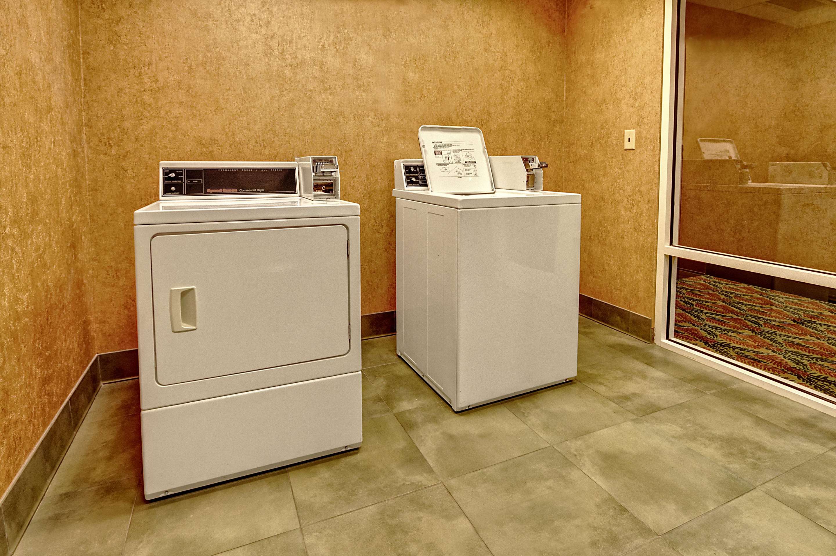 Property amenity | Hampton Inn and Suites Destin/Sandestin Area, FL