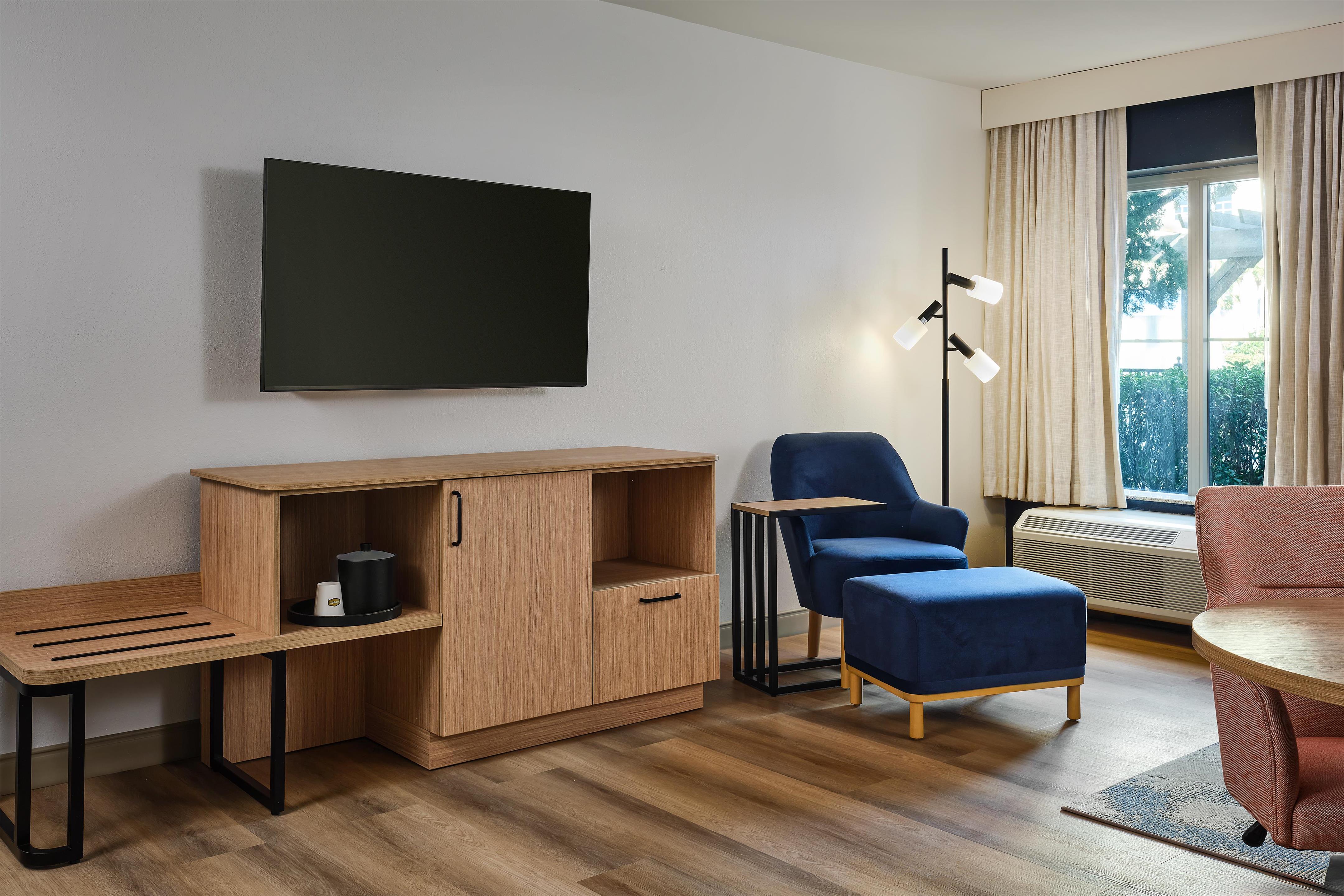 Guest room