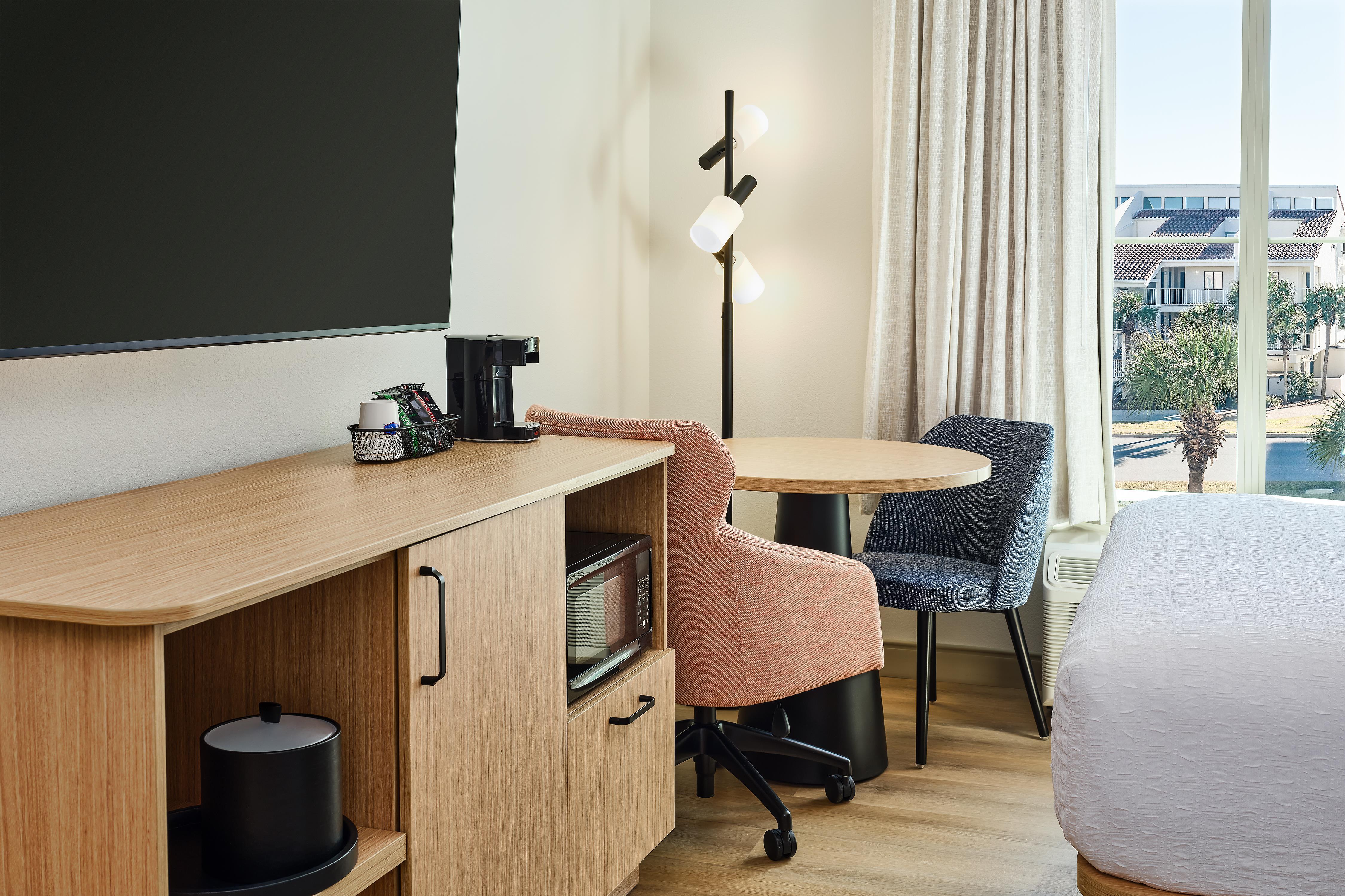 Hampton Inn & Suites by Hilton Destin Room Type - 2 QUEEN BEDS NS2