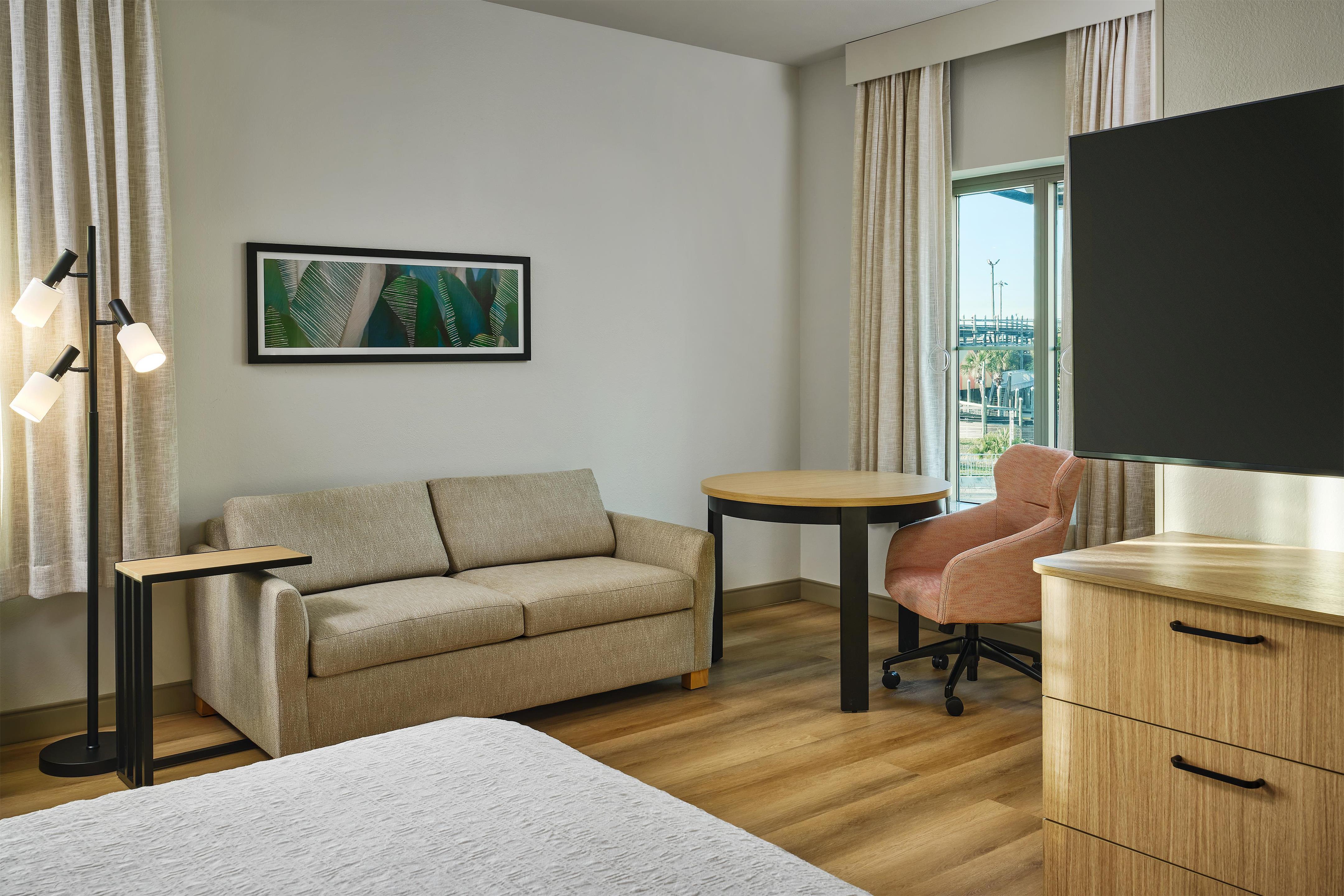 Guest room