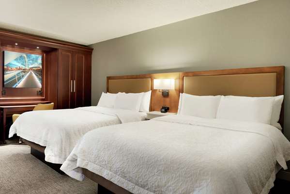 - Hampton Inn West Des Moines - I-80, Exit 121