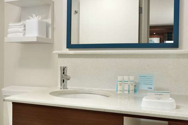  - Hampton Inn West Des Moines - I-80, Exit 121