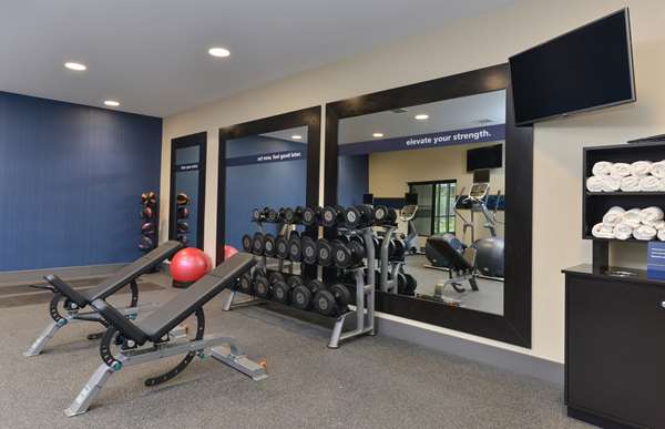 Fitness/ Exercise Room - Hampton Inn & Suites Downtown Des Moines