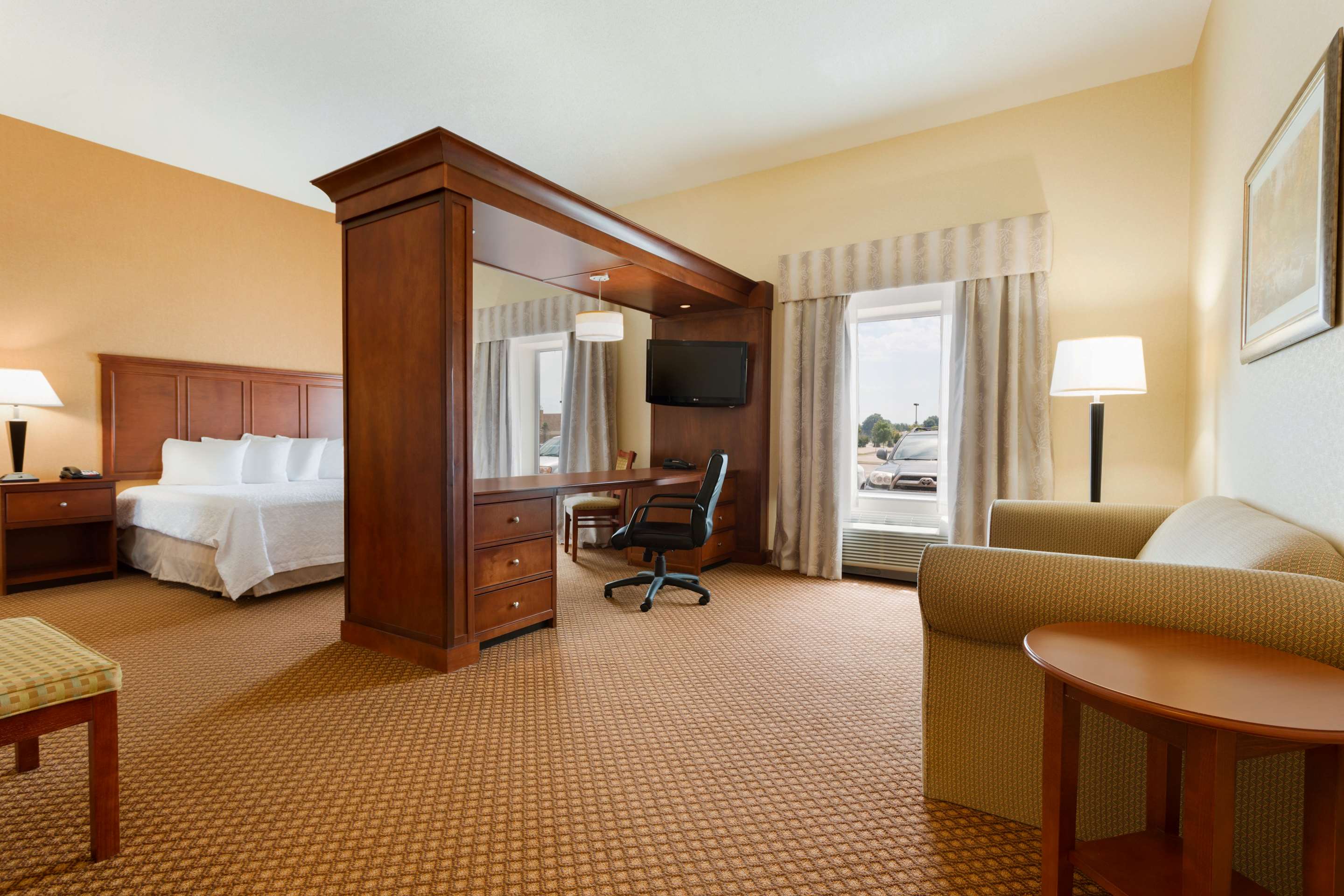 Guest room