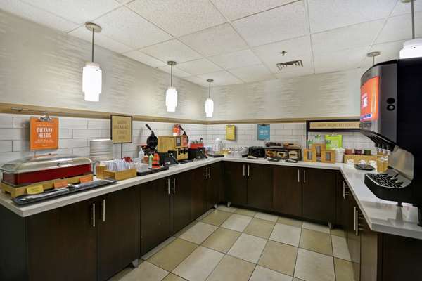 Amenities - Hampton Inn Madison Heights - I-75, Exit 65
