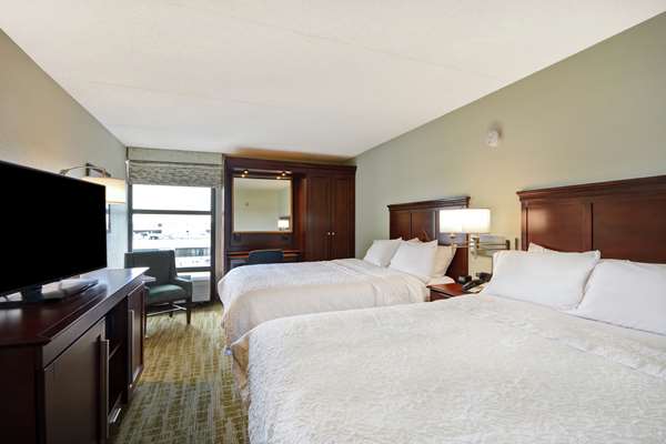  - Hampton Inn Madison Heights - I-75, Exit 65