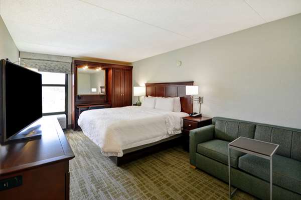  - Hampton Inn Madison Heights - I-75, Exit 65