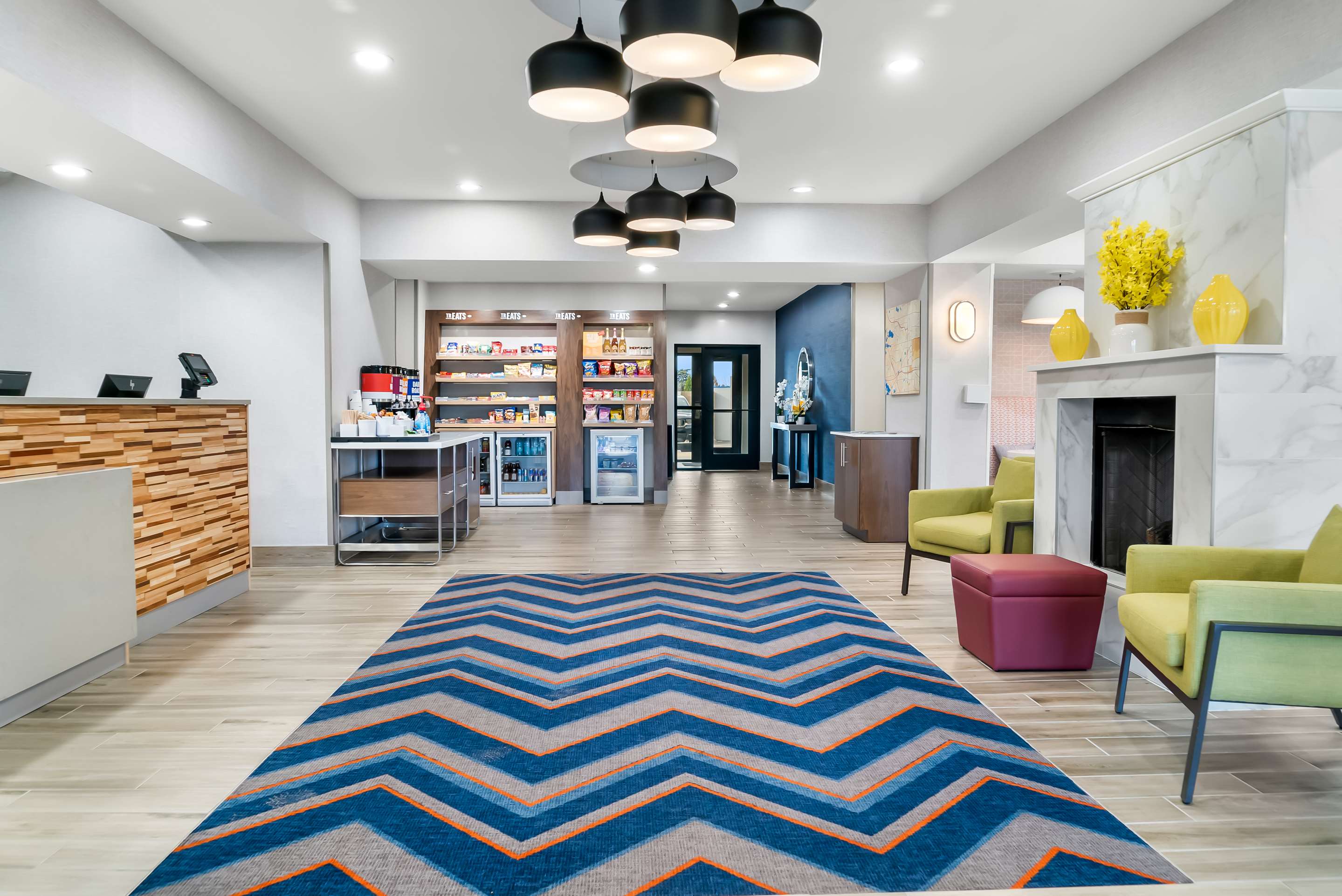 Lobby | Hampton Inn Detroit/Auburn Hills-North