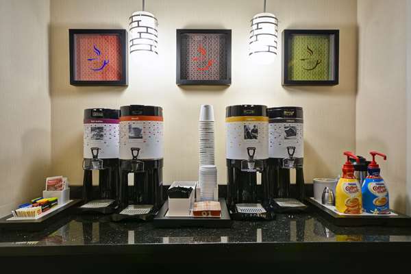 Restaurant - Hampton Inn Northville - I-96 & I-275, Exit 167