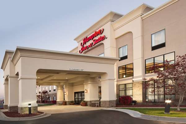 Exterior view - Hampton Inn & Suites Sterling Heights