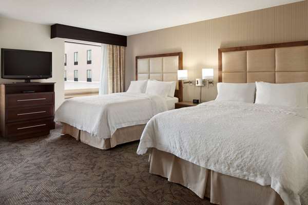  - Hampton Inn & Suites Sterling Heights