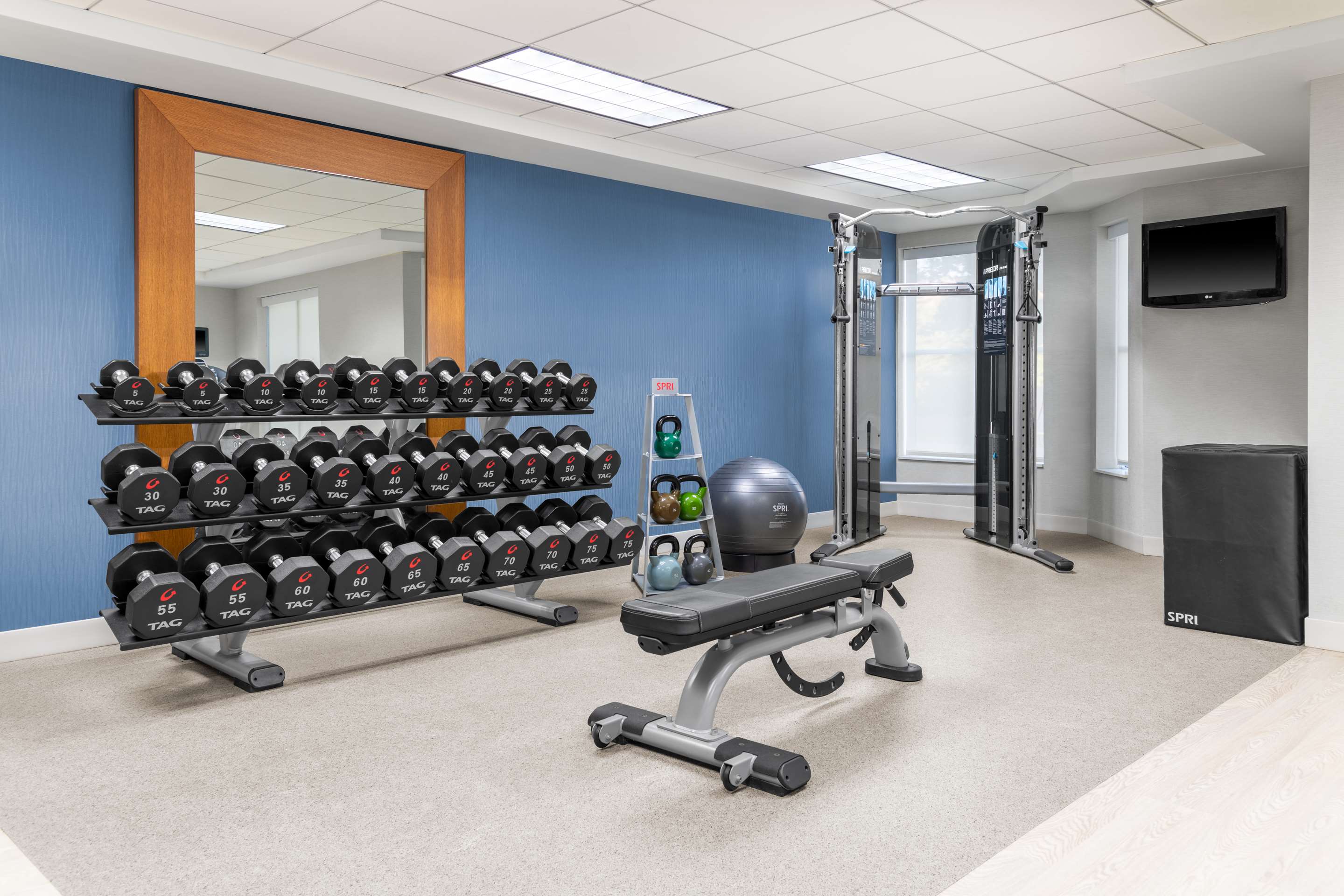 Health club fitness center gym | Homewood Suites by Hilton Detroit-Troy