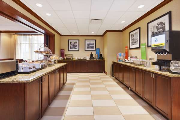 Amenities - Hampton Inn Southgate - I-75, Exit 37