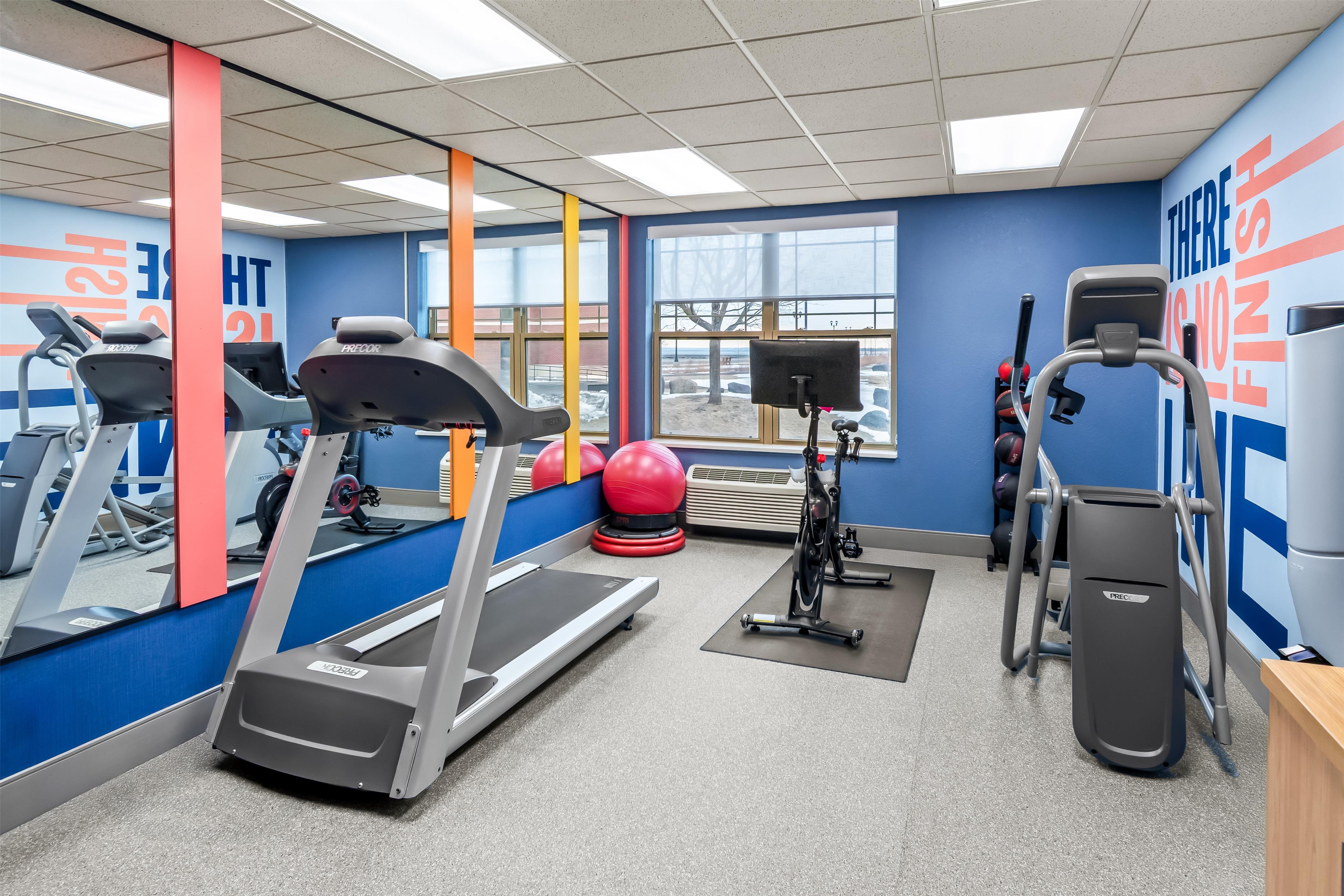 Health club fitness center gym | Hampton Inn Duluth Canal Park