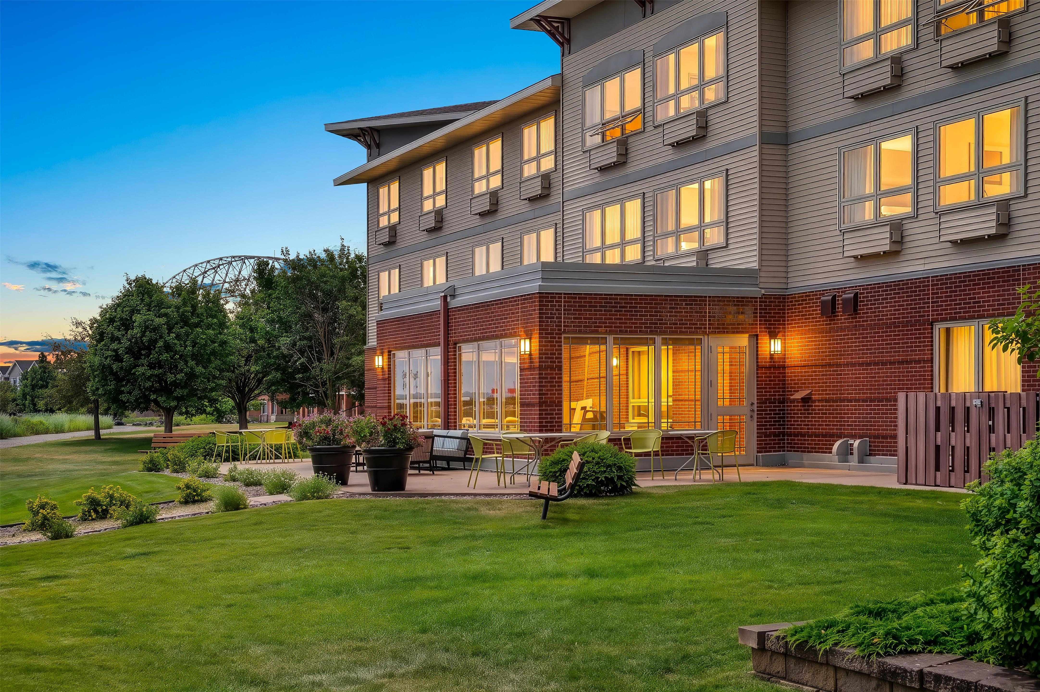 Exterior | Hampton Inn Duluth Canal Park