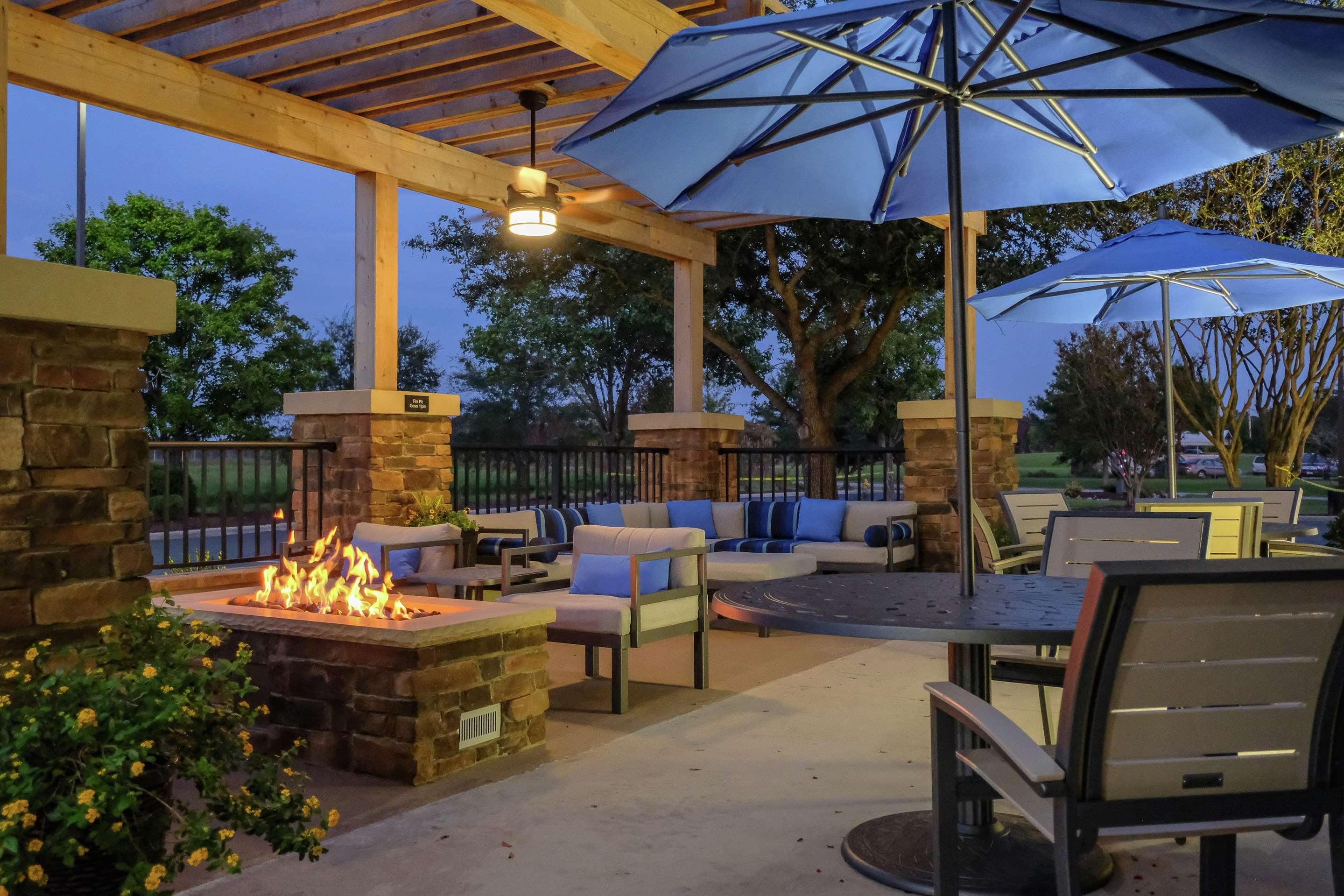 Exterior | Hampton Inn Edenton