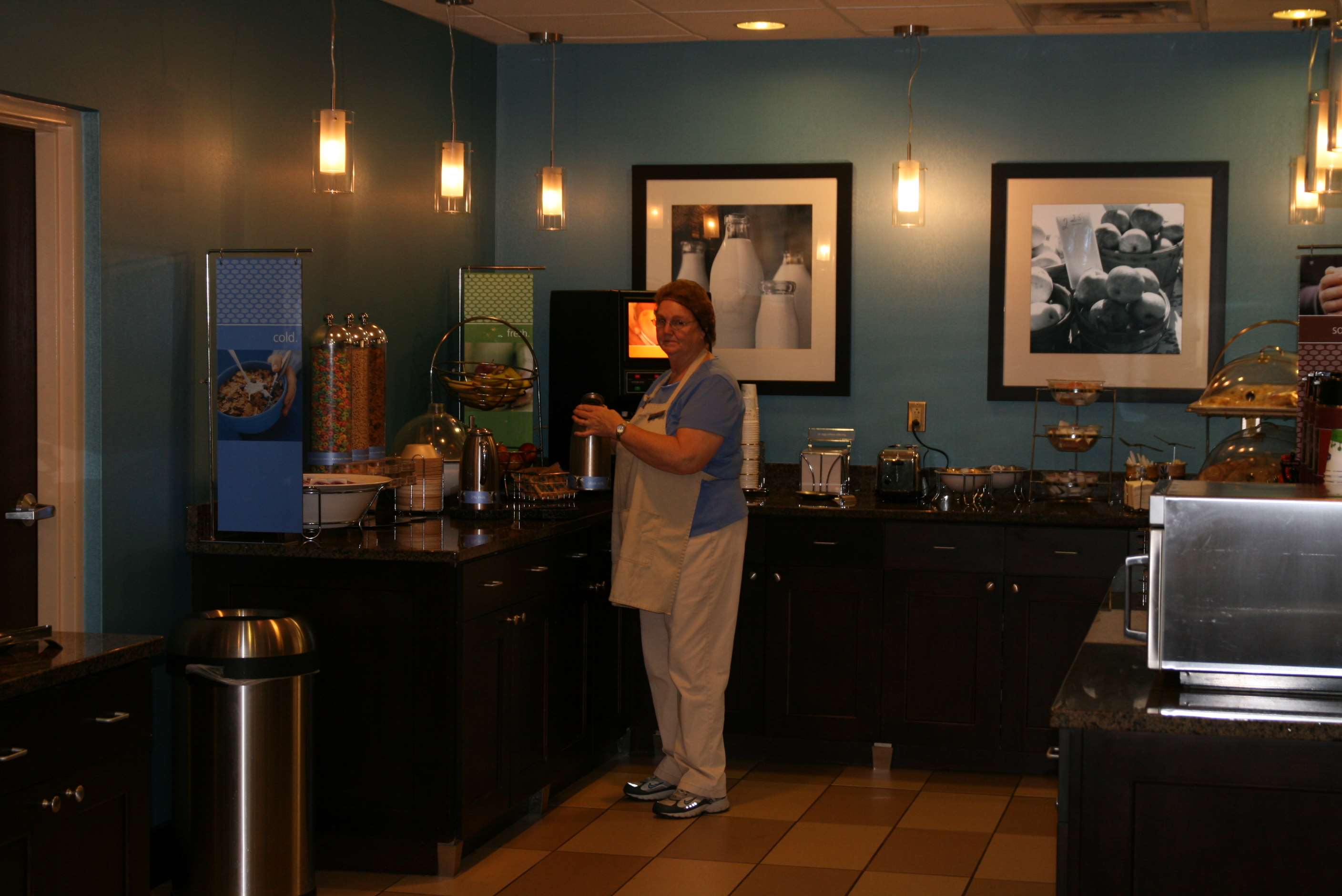 Restaurant | Hampton Inn Edenton