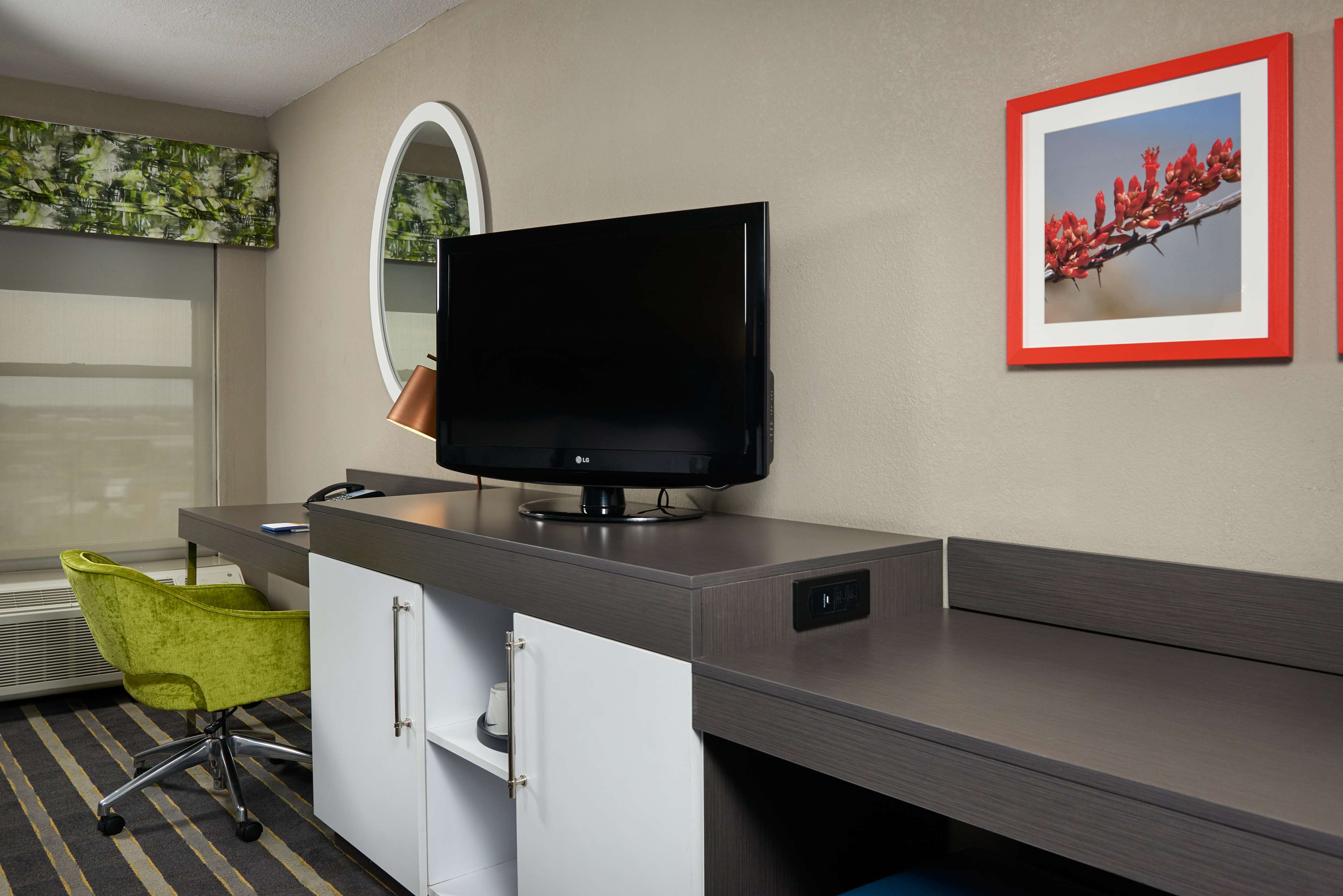 Hampton Inn by Hilton Eagle Pass Room Type - DOUBLE QUEEN NONSMOKING