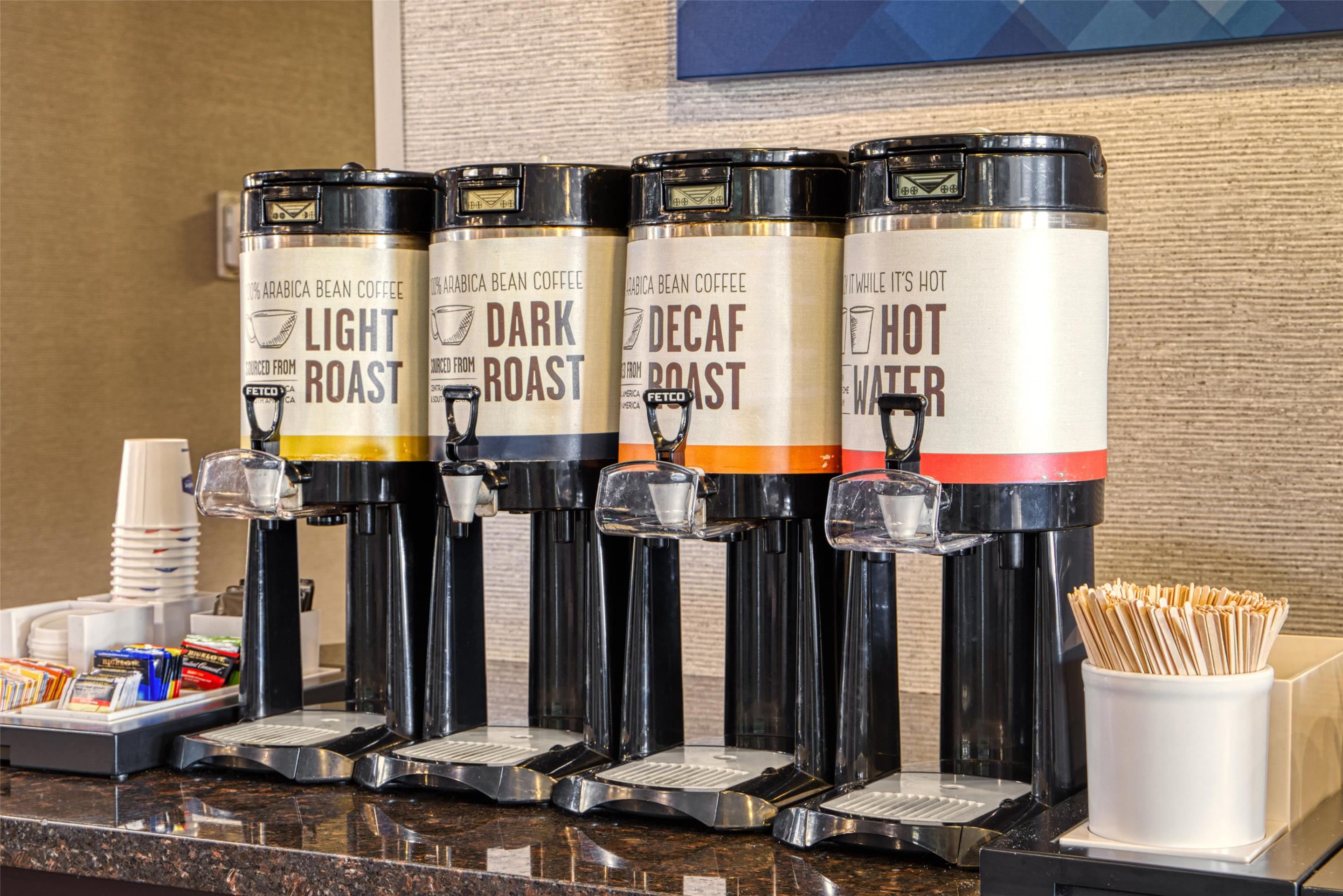 Lobby | Hampton Inn Elkhart