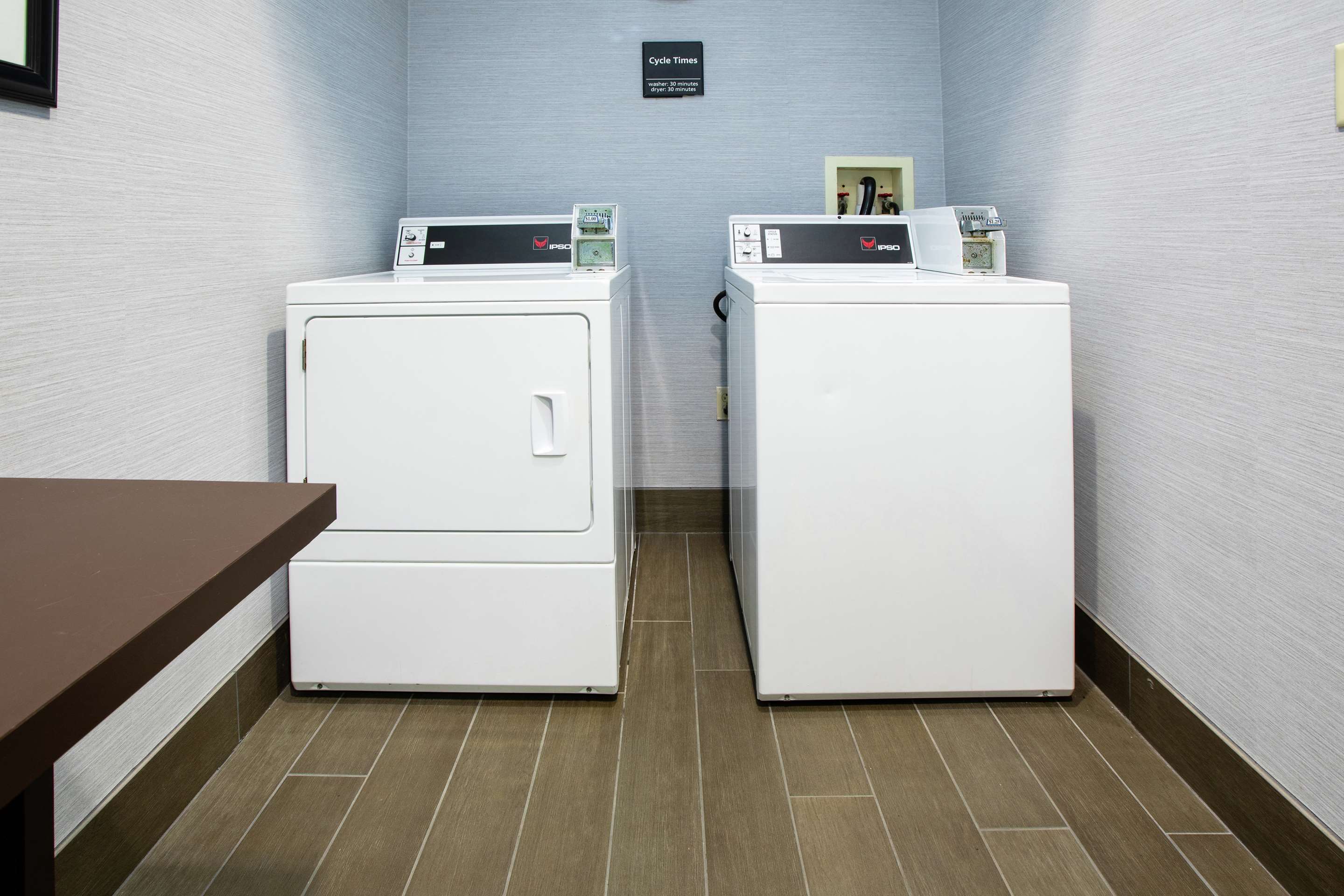 Property amenity | Hampton Inn Elizabethtown