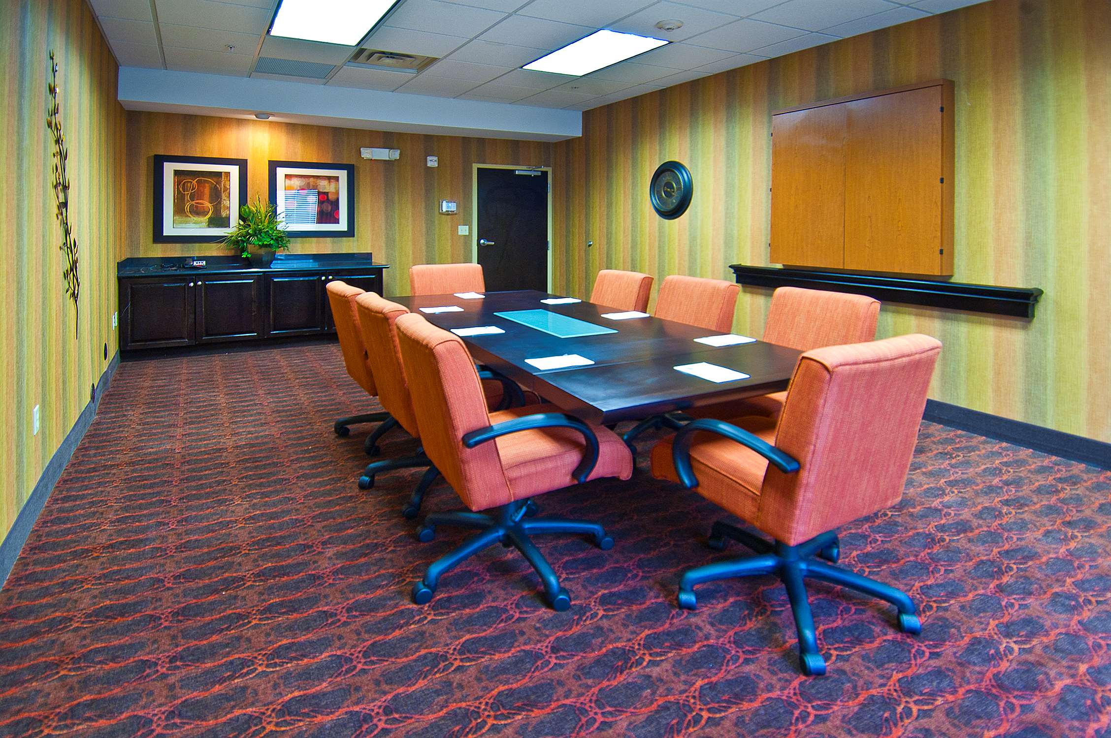 Meeting Room | Hampton Inn & Suites Elk City