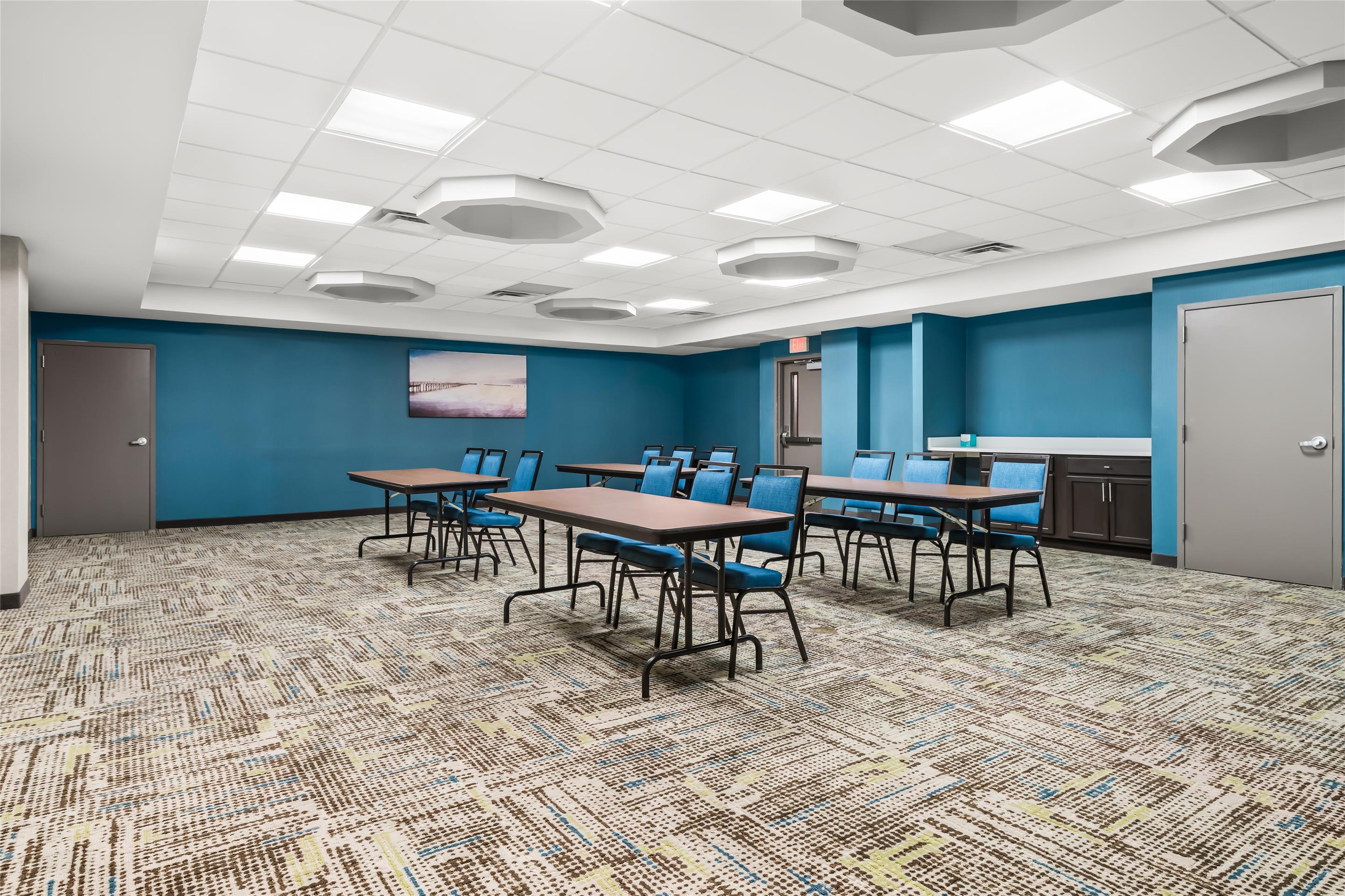 Meeting Room | Hampton Inn Elkton